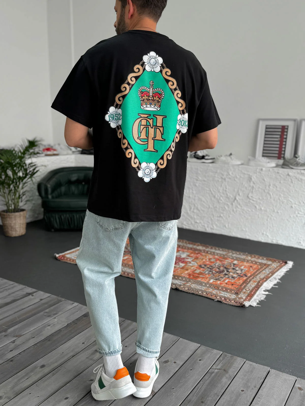 Black "Coat Of Arms" Printed Oversize T-Shirt