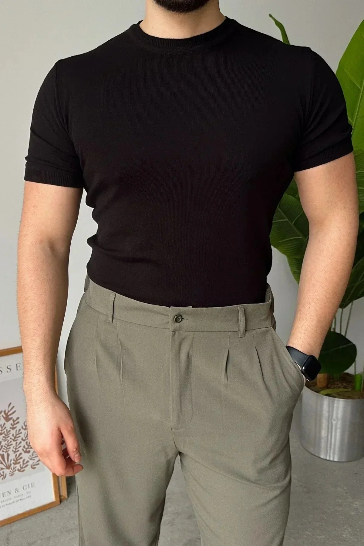 Black Crewneck Knitted Tee - Image 4