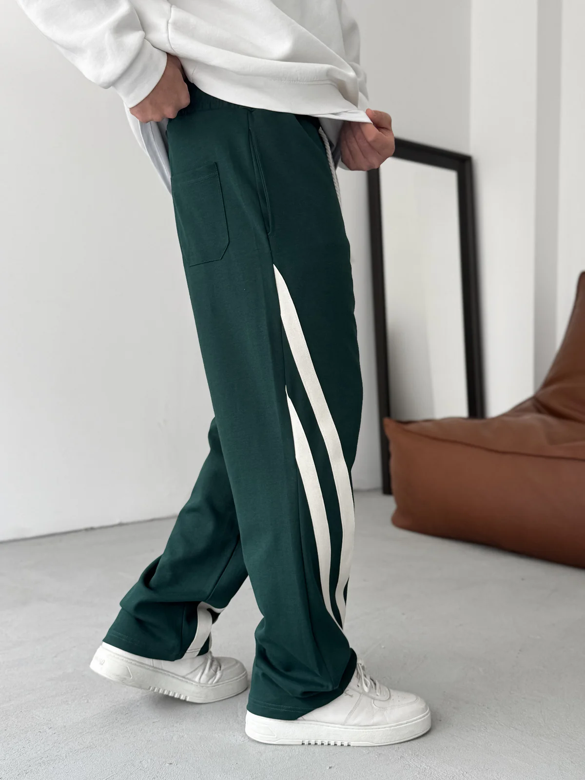 Green Oblique Striped Straight Leg Summer Sweatpants - Image 3