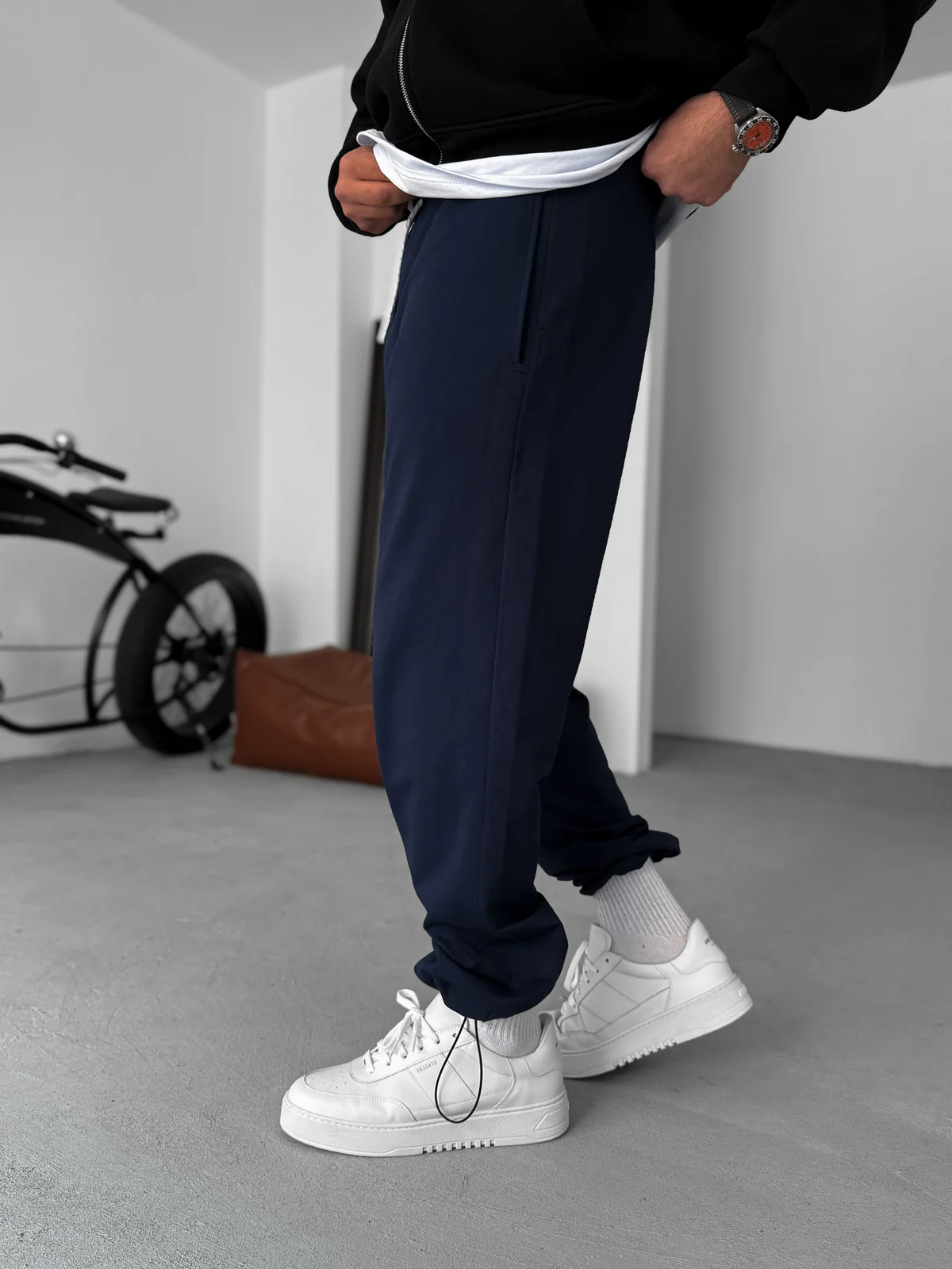 Navy-Blue Basic Summer Sweatpants - Image 3
