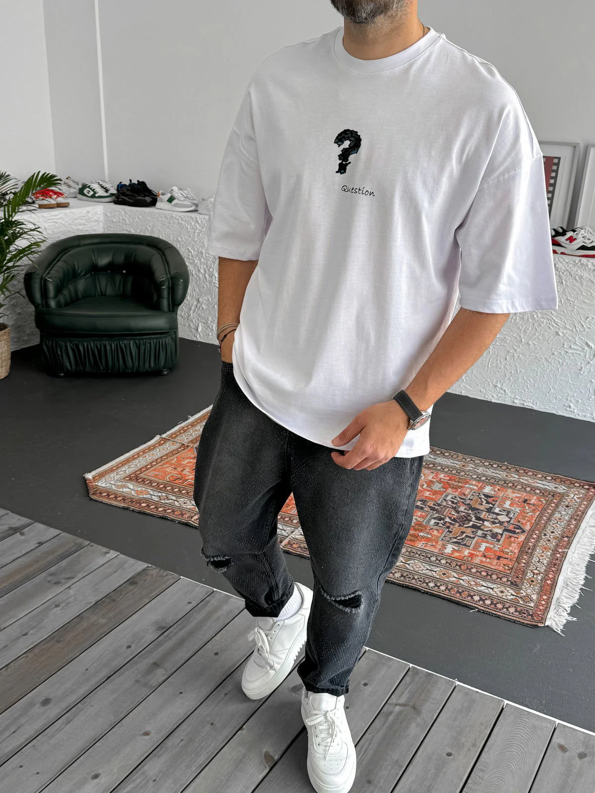 White "Question" Printed Oversize T-Shirt - Image 4